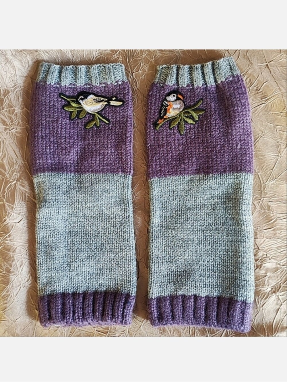 Fingerless Gloves Thumb Holes Purple Gray Grey Embroidered Birds Mittens NEW
